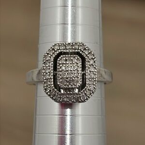 Heng Ngai 925 Silver White Diamond Rectangle Ring Size 9.75